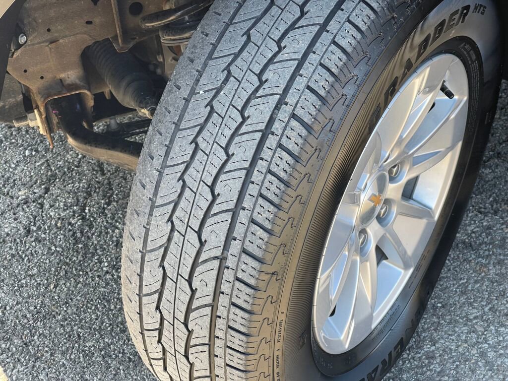 Used 2025 Chevrolet Silverado 1500 LT image 28