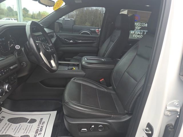 Used 2021 GMC Yukon Denali w/ Denali Premium Package AWD/4WD image 19