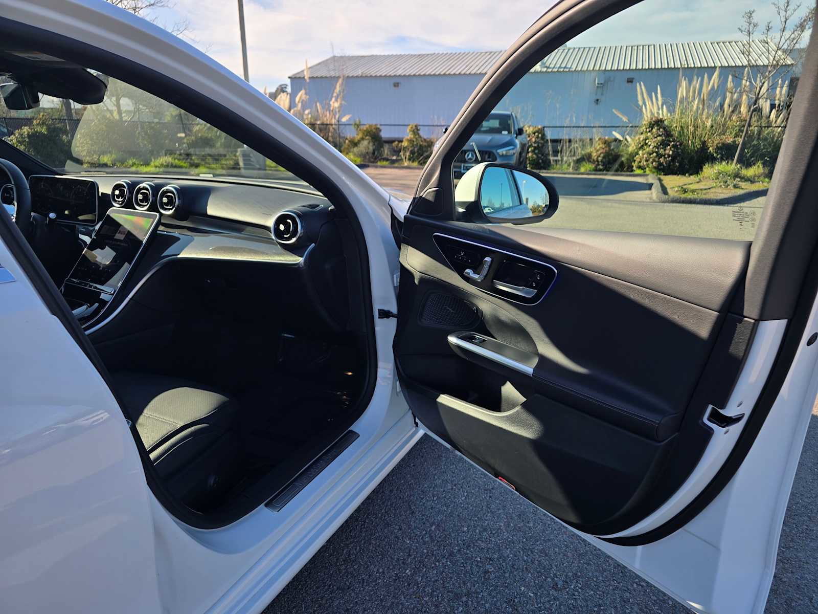 Used 2025 Mercedes-Benz C 300 Sedan image 13