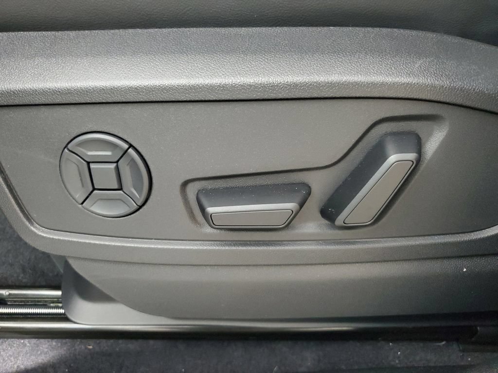 New 2026 Audi Q5 Premium Plus AWD/4WD image 21