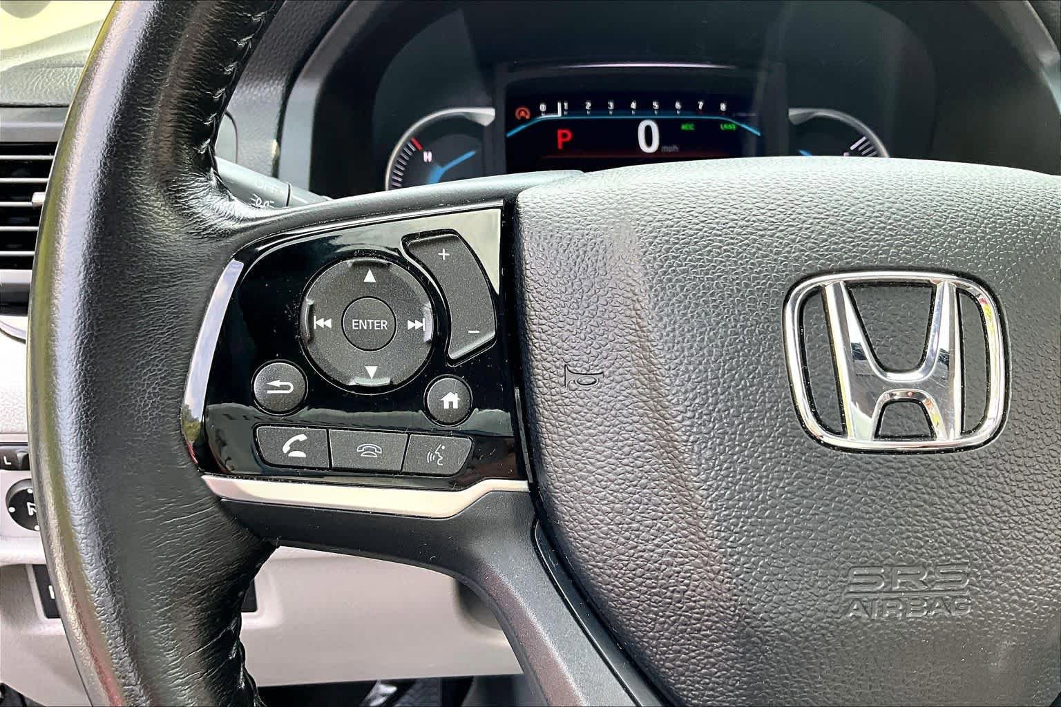 Used 2020 Honda Pilot Touring image 24