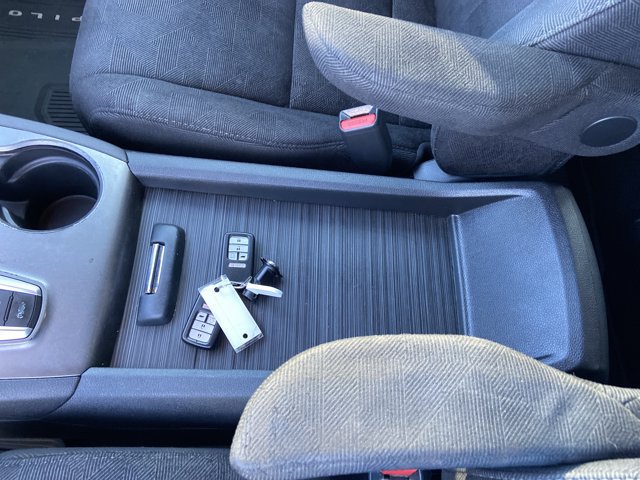 Used 2022 Honda Pilot Sport image 40