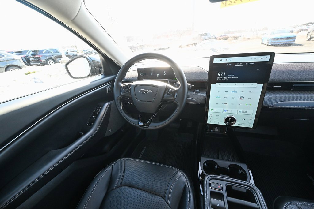 Used 2025 Ford Mustang Mach-E Premium image 32