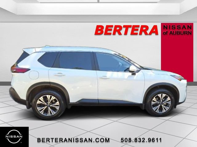 Used 2023 Nissan Rogue SV w/ SV Premium B Package AWD/4WD image 2