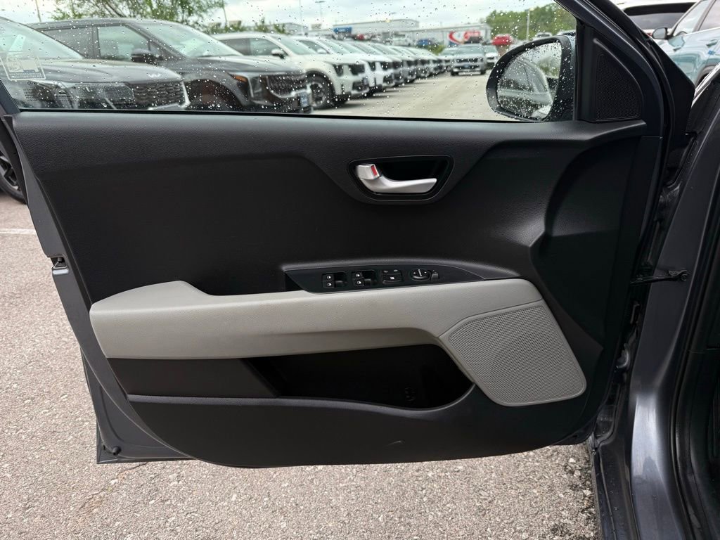Certified 2020 Kia Rio Sedan FWD image 7