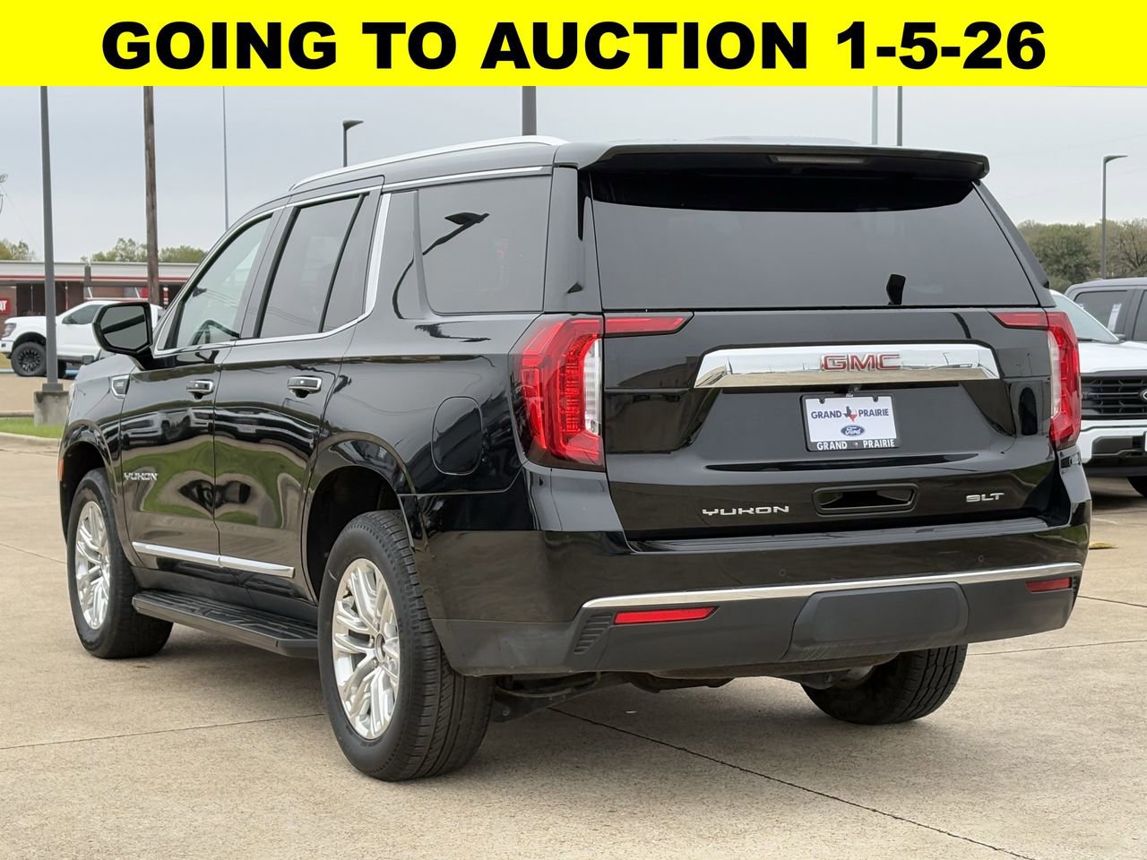 Used 2023 GMC Yukon SLT image 4