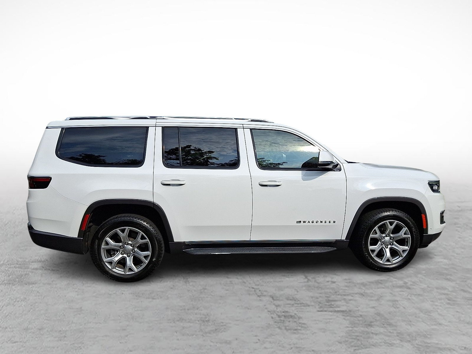 Used 2022 Jeep Wagoneer Series II AWD/4WD image 7
