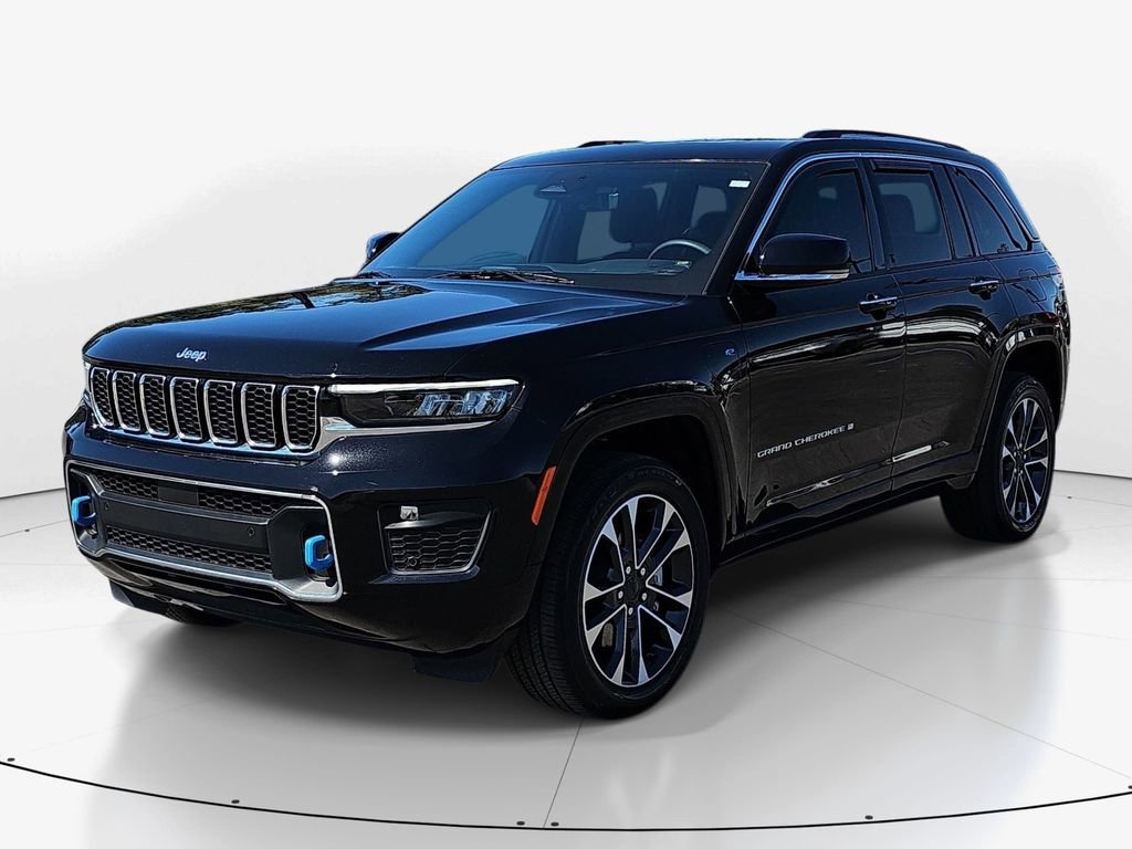 Used 2022 Jeep Grand Cherokee Overland w/ Luxury Tech Group IV image 10