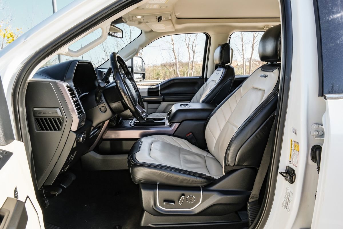 Used 2020 Ford F250 Limited w/ FX4 Off-Road Package image 4