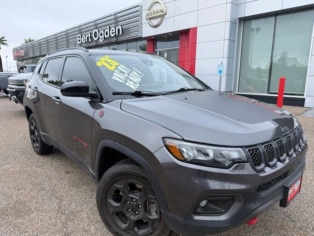 Used 2023 Jeep Compass Trailhawk image 1