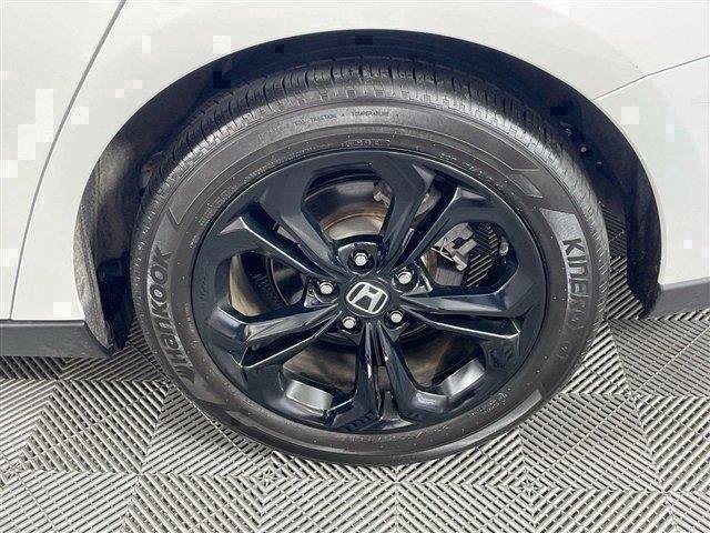 Used 2025 Honda Accord SE image 31
