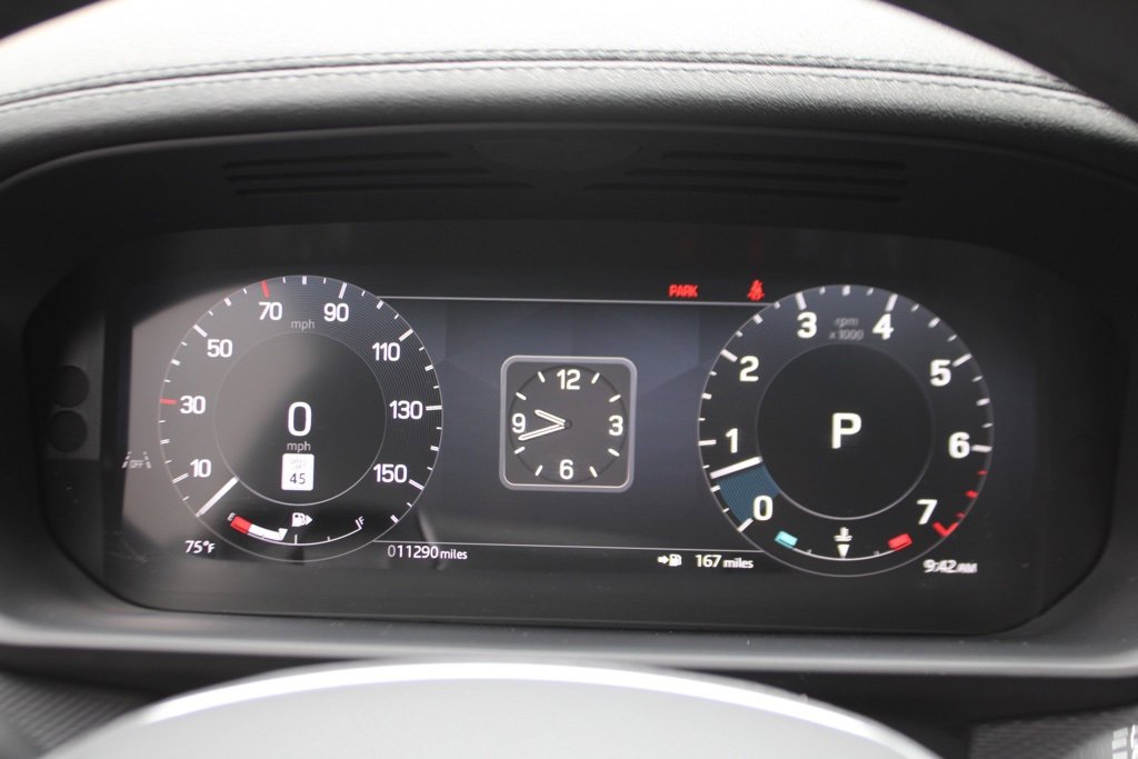 Certified 2024 Land Rover Discovery Dynamic SE image 12