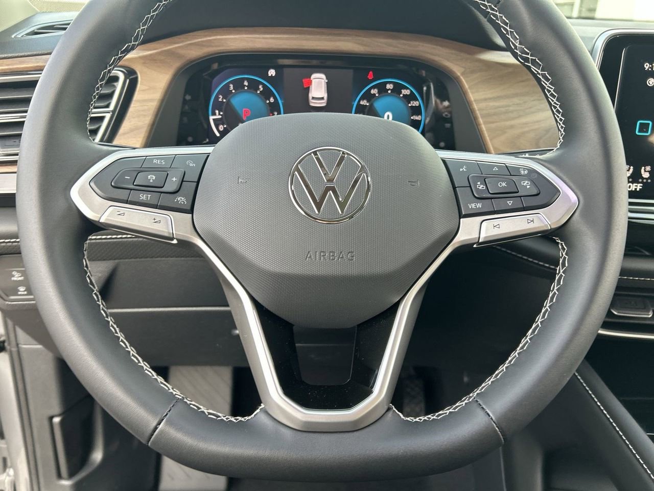 New 2026 Volkswagen Atlas SE image 19