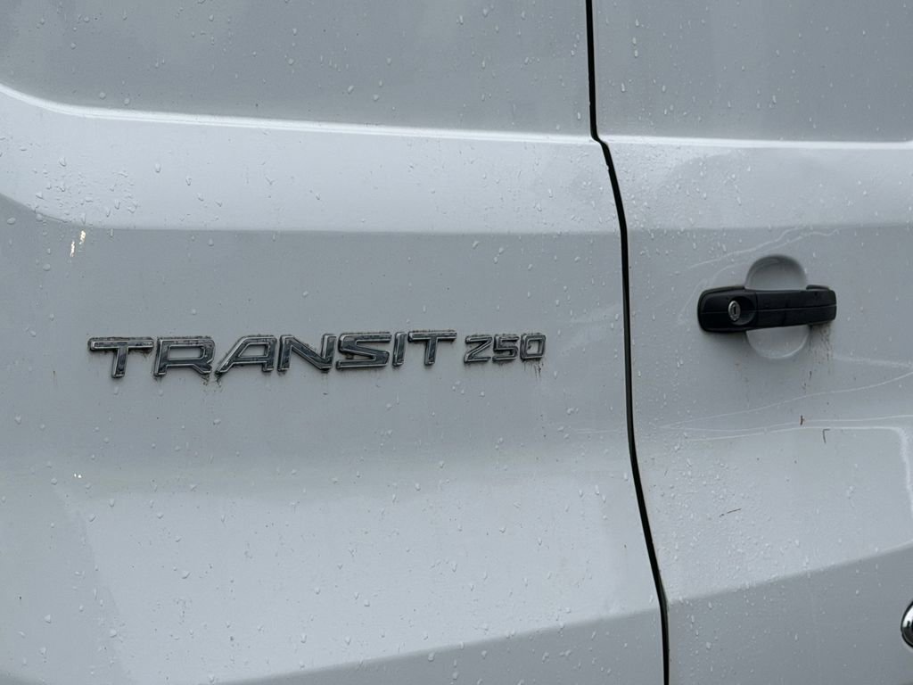 Used 2020 Ford Transit 250 Medium Roof RWD image 24