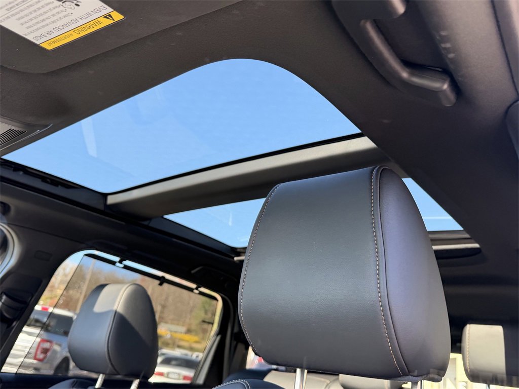 Certified 2025 MAZDA CX-70 3.3 Turbo S w/ Premium Package image 16