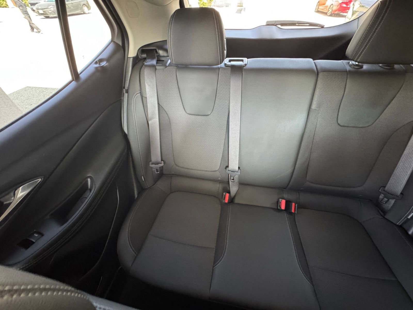 Used 2025 Buick Encore GX Preferred image 39