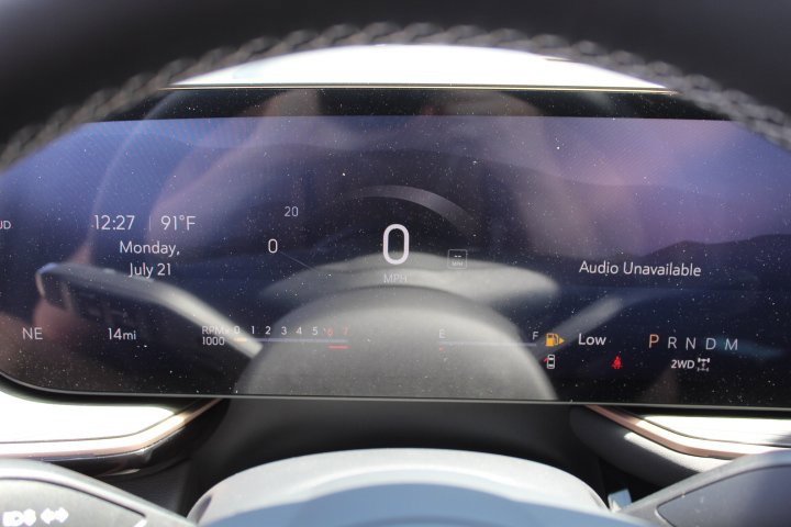 New 2025 Buick Envision Sport Touring image 9