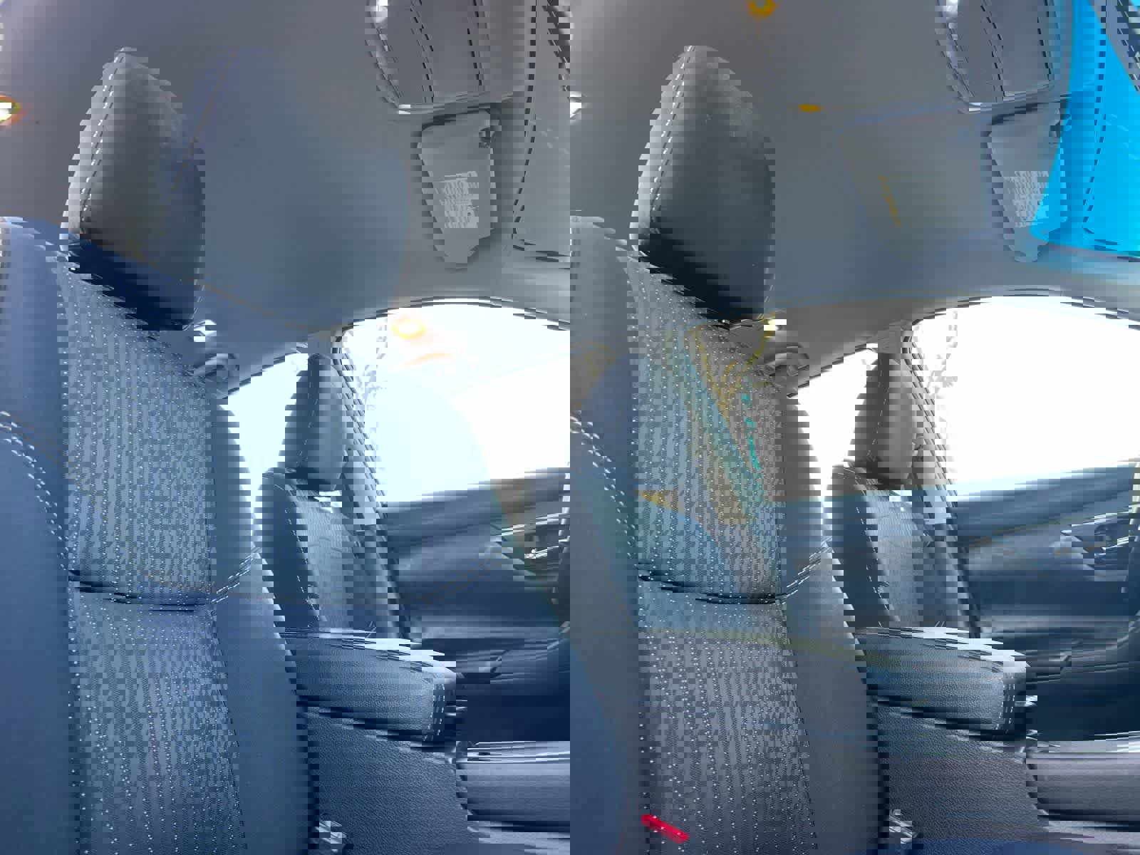 Used 2017 Nissan Altima 2.5 SV w/ Interior Lighting Package image 17