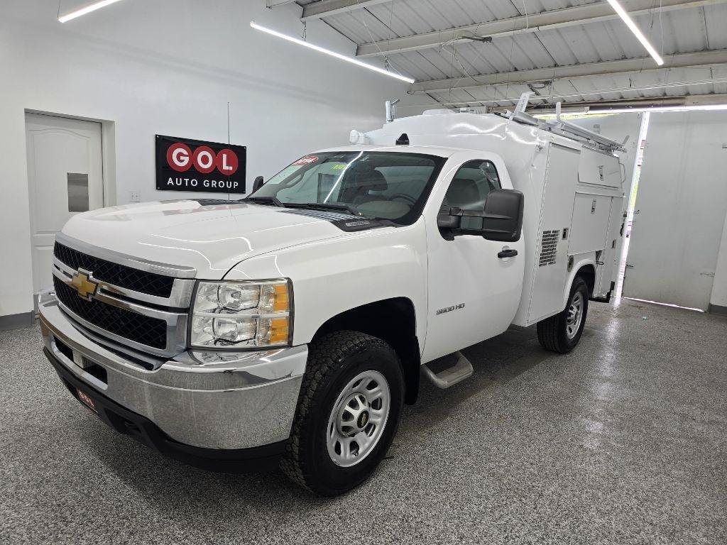 Used 2014 Chevrolet Silverado 3500 W/T RWD image 4