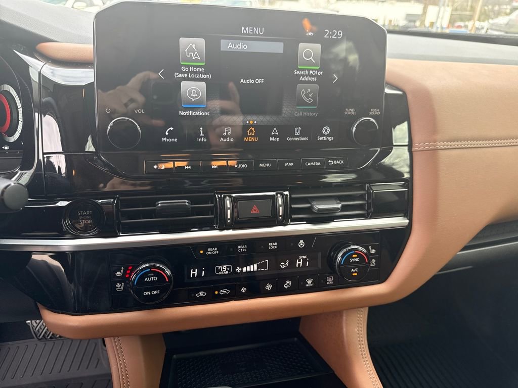 Certified 2025 Nissan Pathfinder Platinum image 22