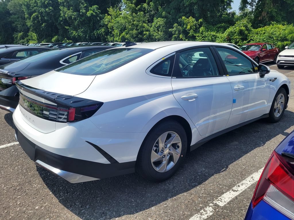 Certified 2025 Hyundai Sonata SE FWD image 33