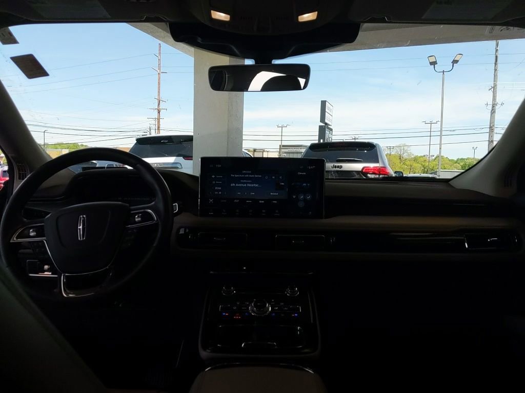 Used 2023 Lincoln Nautilus Reserve w/ Equipment Group 201A AWD/4WD image 13
