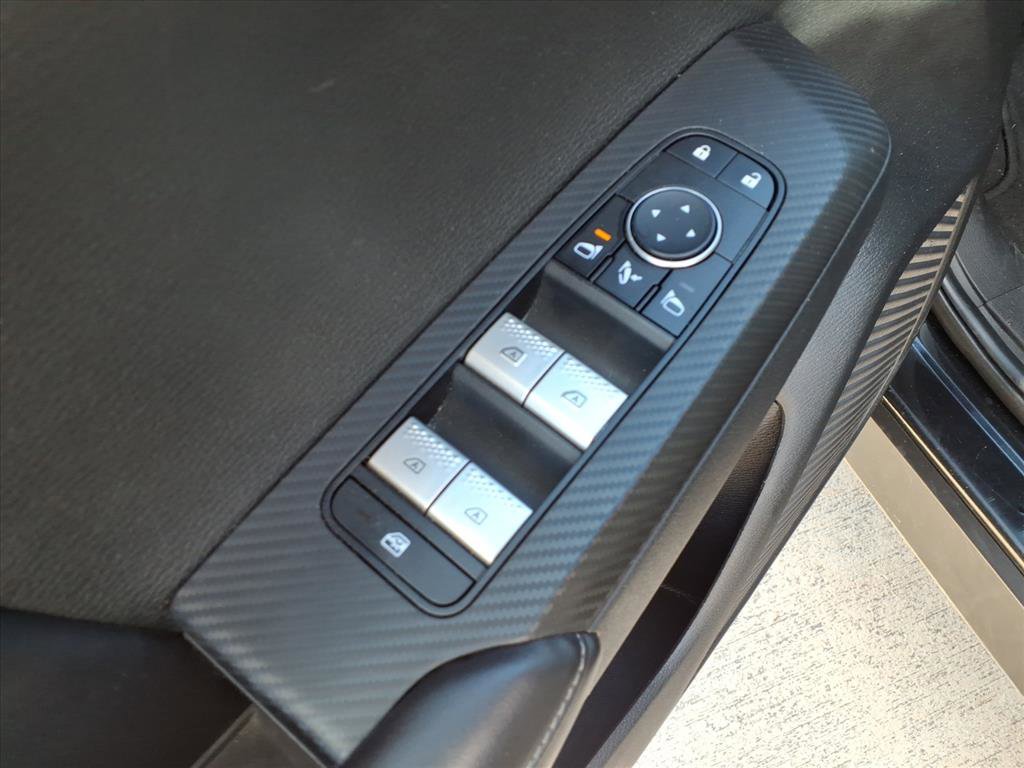 Used 2023 Mitsubishi Outlander SE image 19