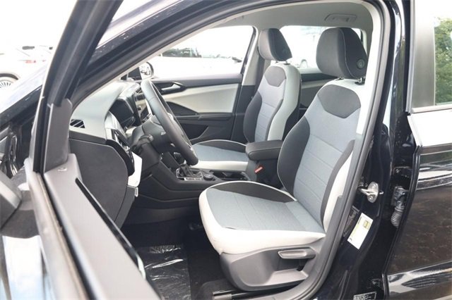 New 2025 Volkswagen Taos S image 8