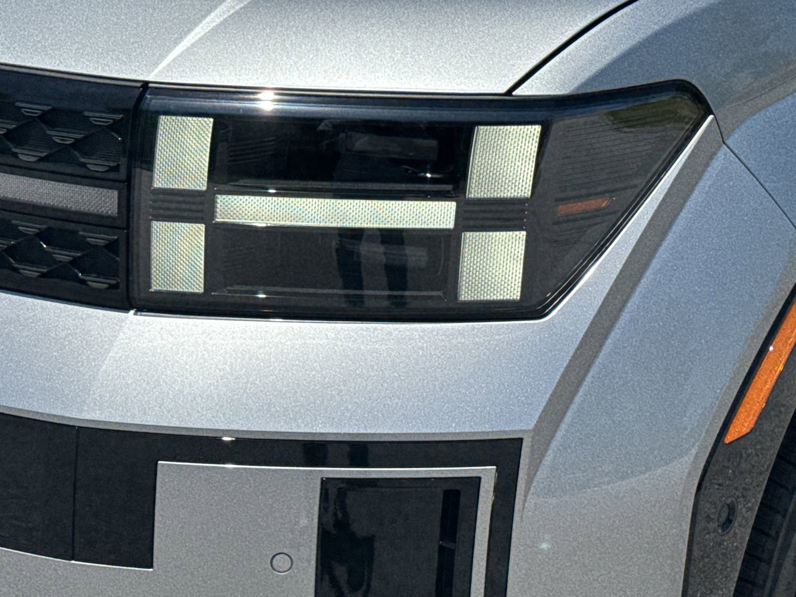 New 2024 Hyundai Santa Fe Calligraphy image 9