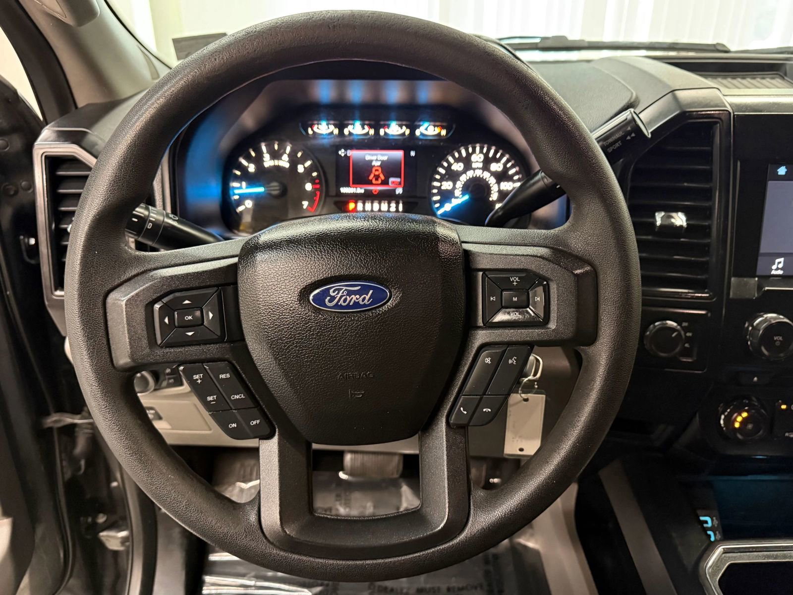 Used 2017 Ford F150 XL w/ Equipment Group 101A Mid image 30