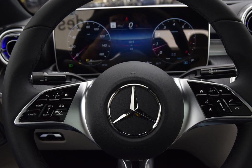 New 2027 Mercedes-Benz CLE 300 4MATIC Coupe image 22