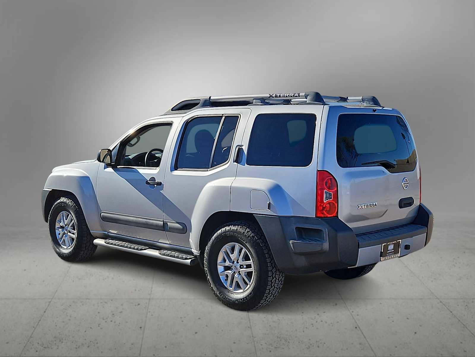 Used 2015 Nissan Xterra S w/ Value Package image 6