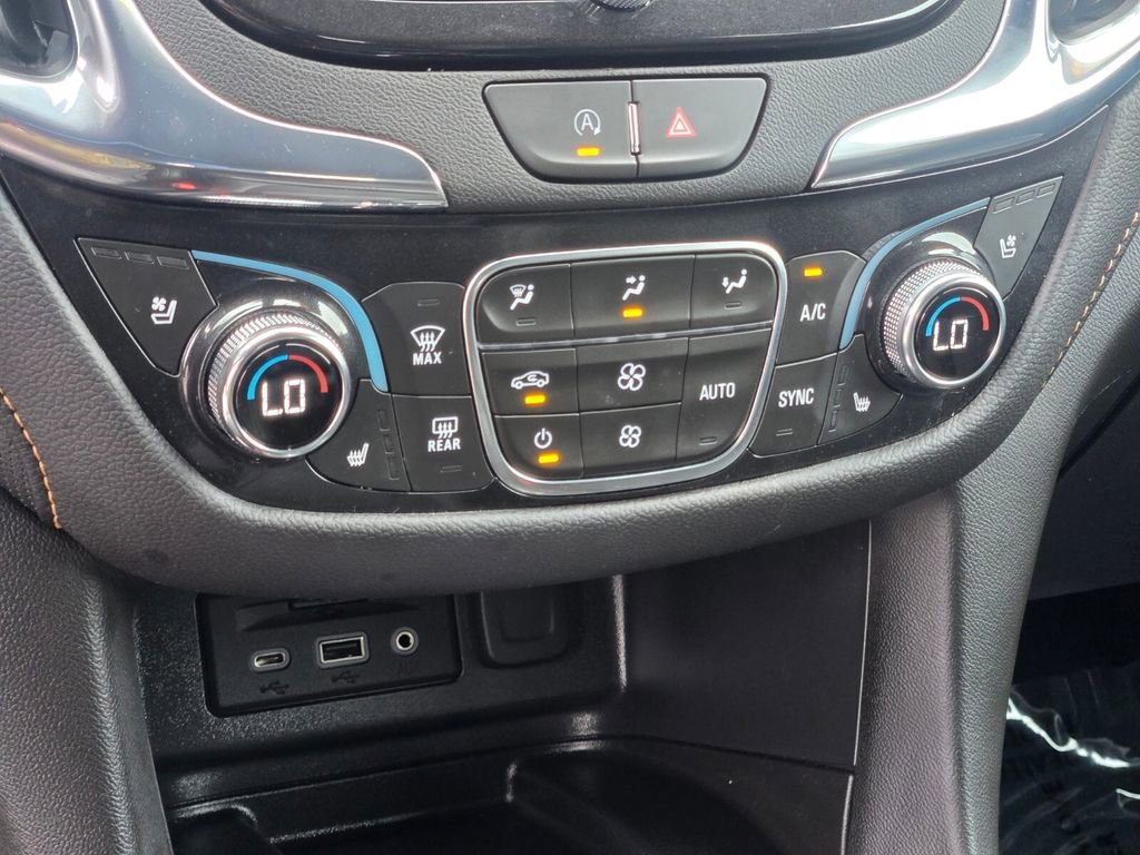 Used 2023 Chevrolet Equinox Premier image 20