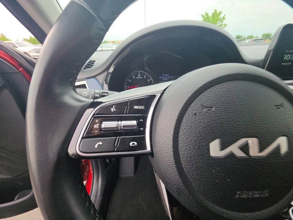 Used 2023 Kia Seltos S w/ Navigation Package FWD image 18