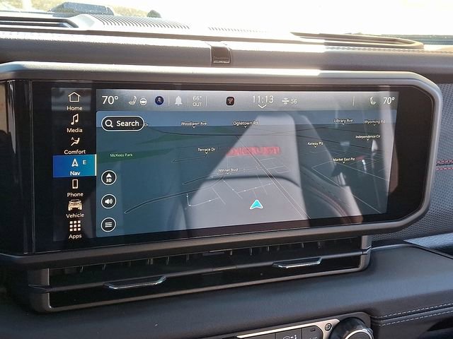 New 2026 Jeep Wrangler Unlimited Rubicon w/ Technology Group image 11