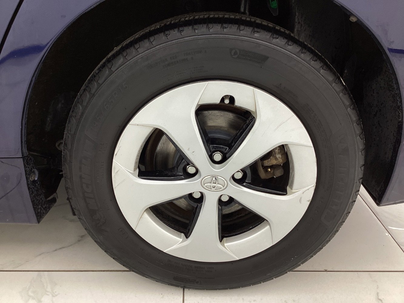 Used 2015 Toyota Prius Two image 43