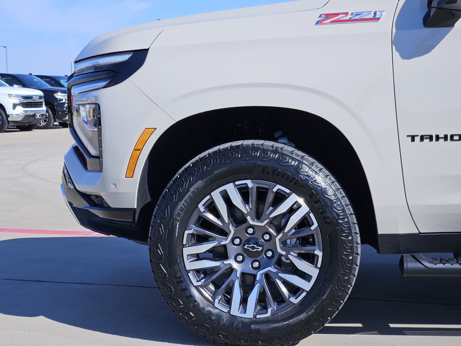 New 2027 Chevrolet Tahoe Z71 w/ Comfort Package AWD/4WD image 11