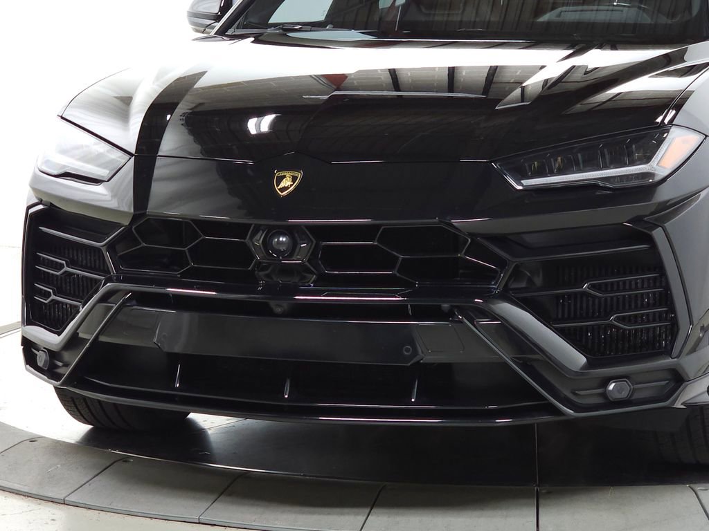 Used 2019 Lamborghini Urus AWD/4WD image 12