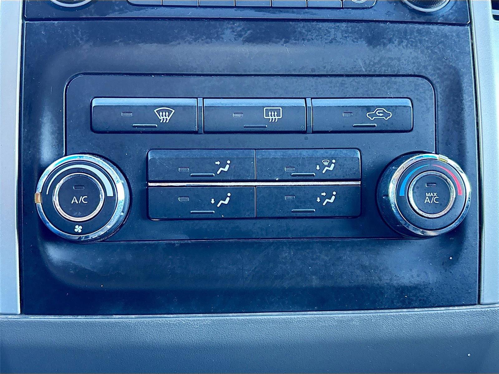 Used 2013 Nissan Frontier Desert Runner image 15