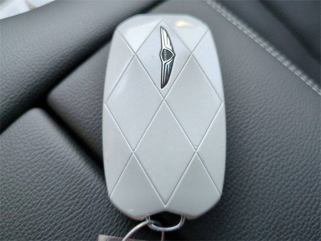 Certified 2025 Genesis GV80 2.5T Prestige image 29