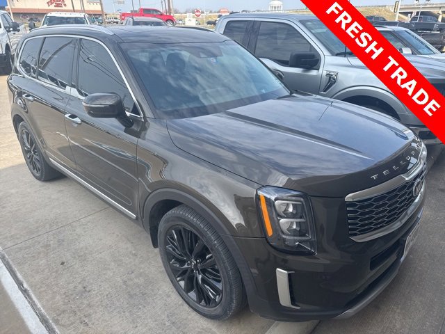 Used 2020 Kia Telluride SX w/ SX Prestige Package image 2