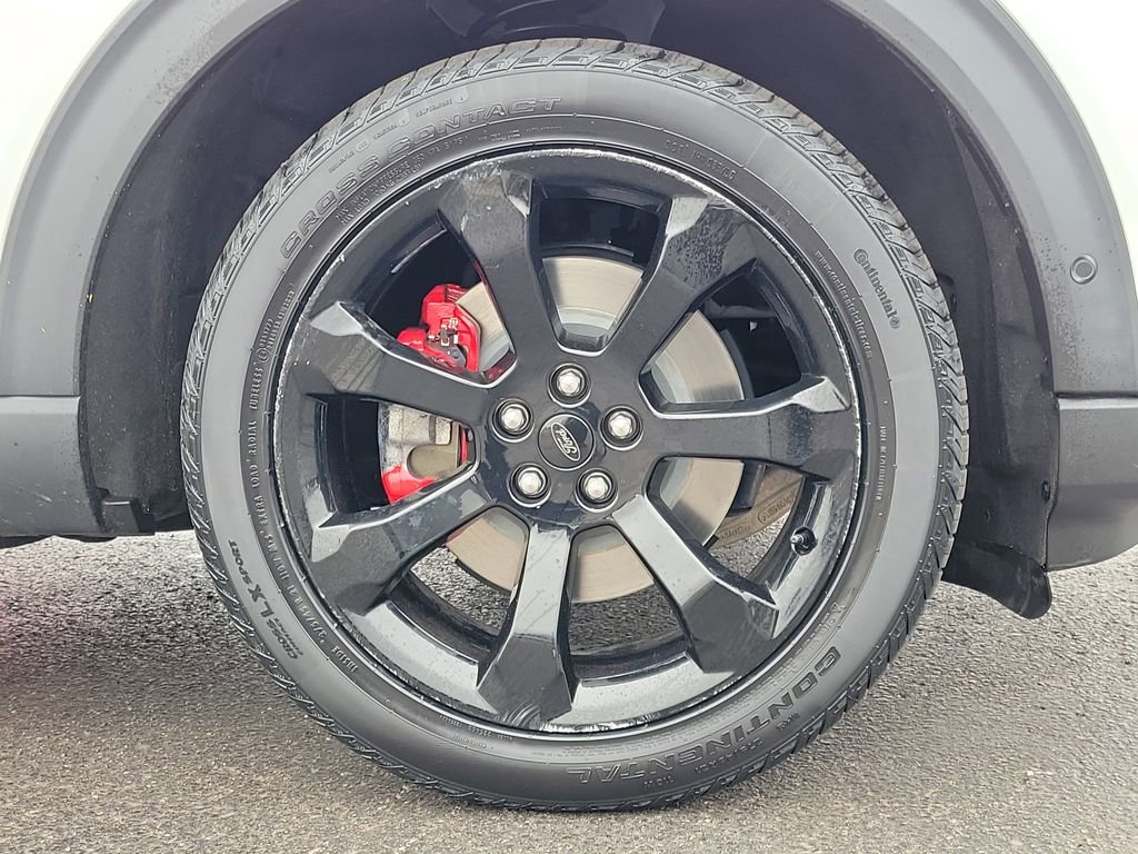 Certified 2020 Ford Explorer ST w/ ST High-Performance Pack image 9