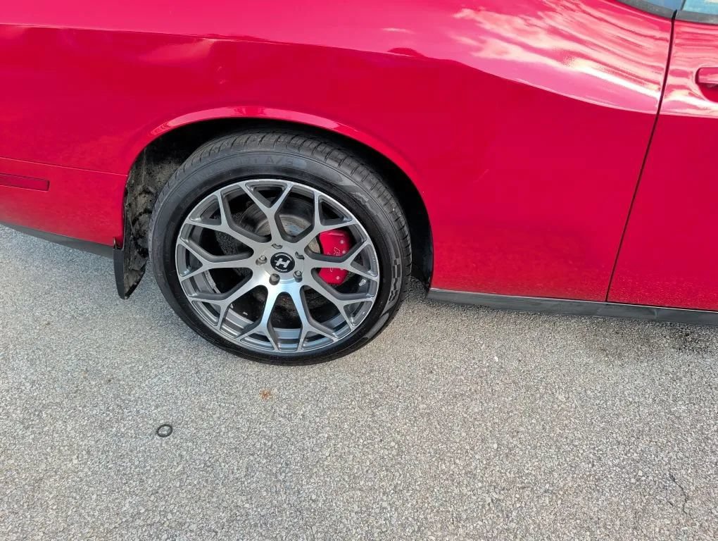 Used 2013 Dodge Challenger R/T Plus RWD image 18