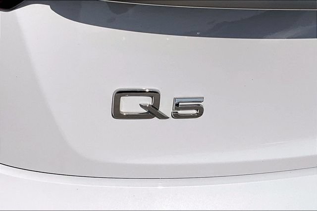 Used 2023 Audi Q5 Premium Plus w/ Premium Plus Package AWD/4WD image 33