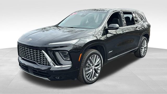 Used 2026 Buick Enclave Avenir w/ Super Cruise Package AWD/4WD image 3