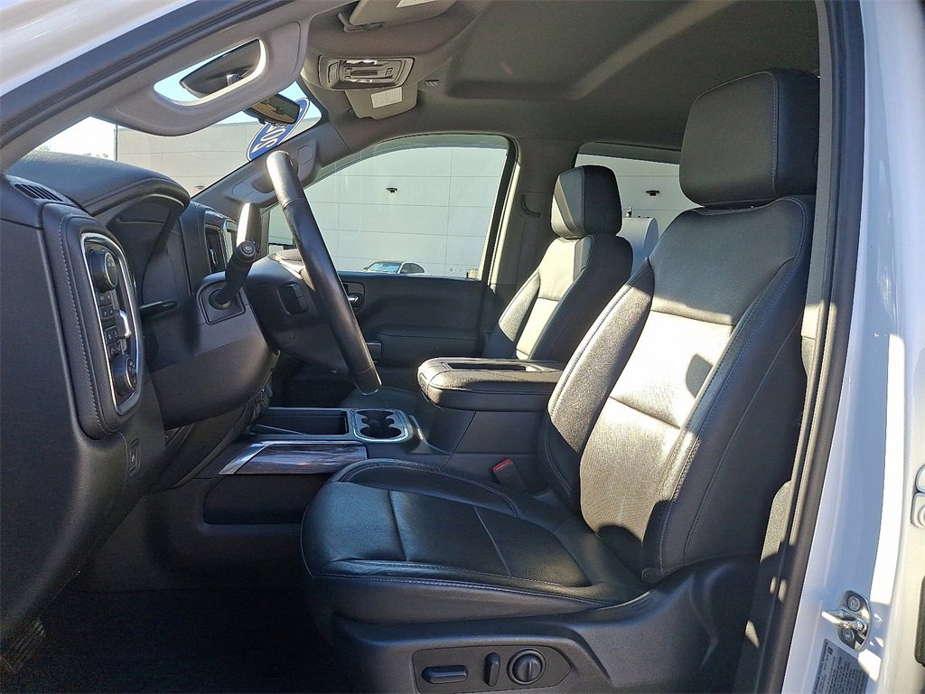 Used 2020 Chevrolet Silverado 2500 LTZ w/ Technology Package image 16