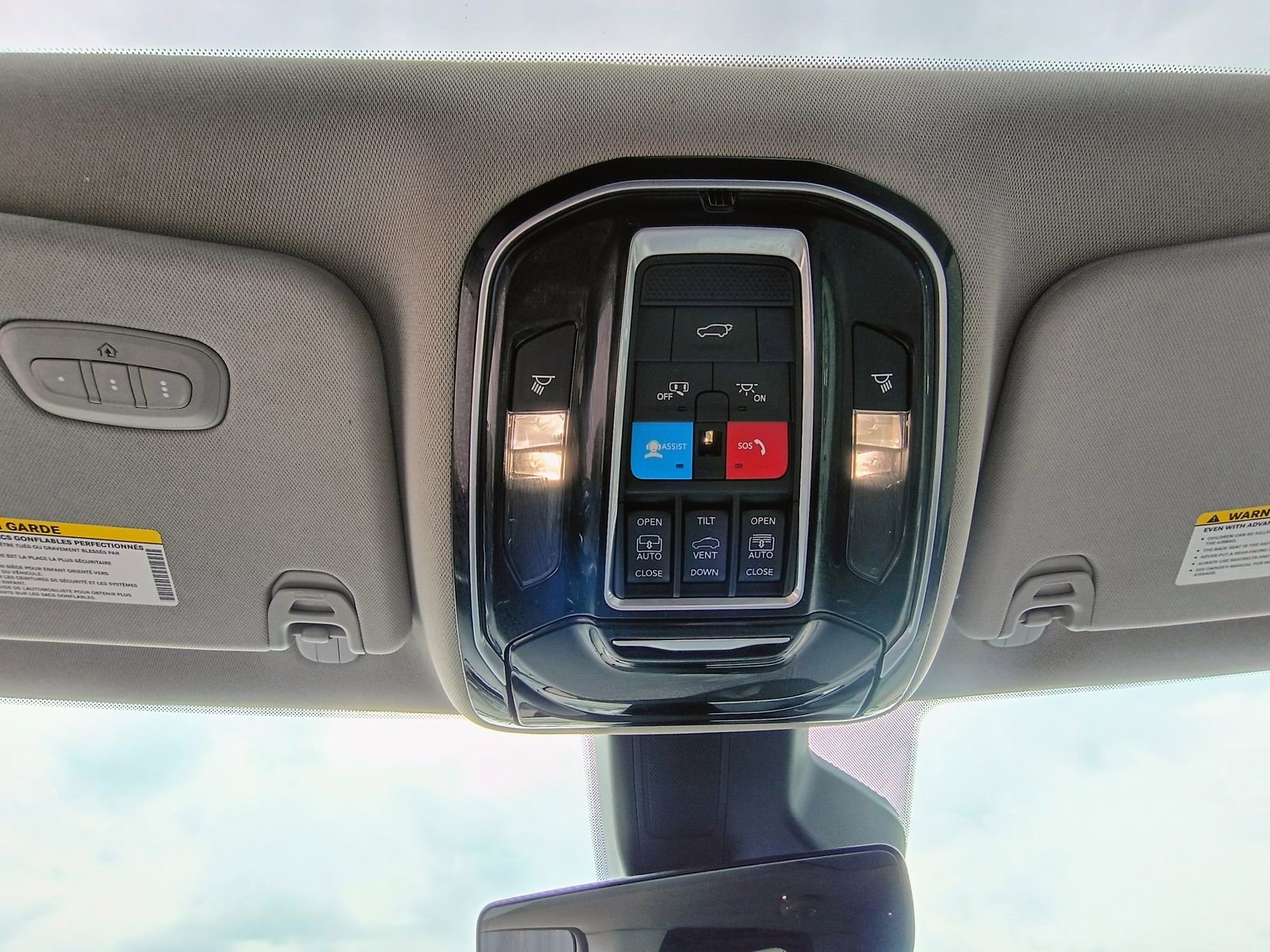 Used 2022 Jeep Grand Wagoneer Series I image 23