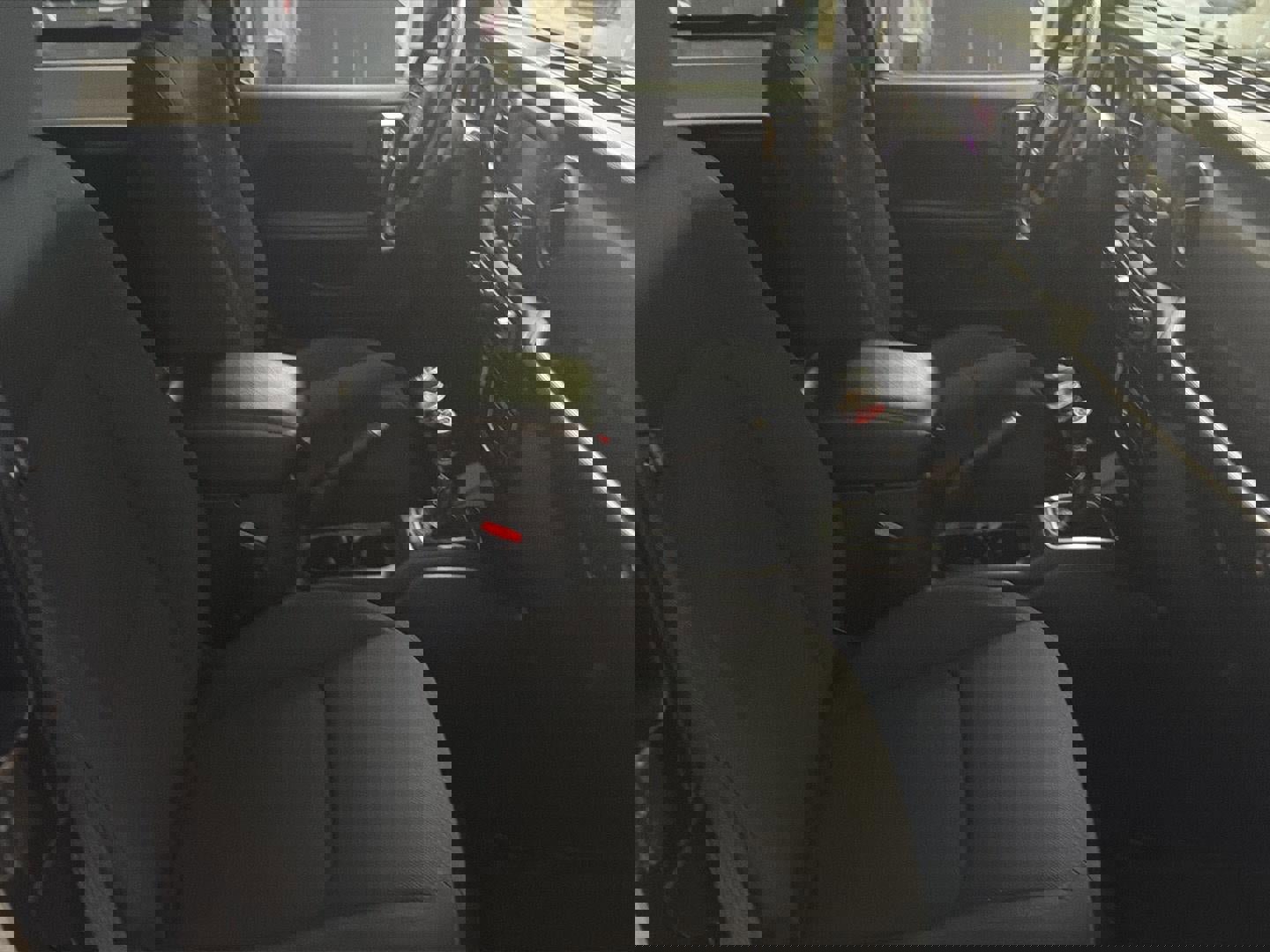 Used 2021 Jeep Wrangler Sport image 13