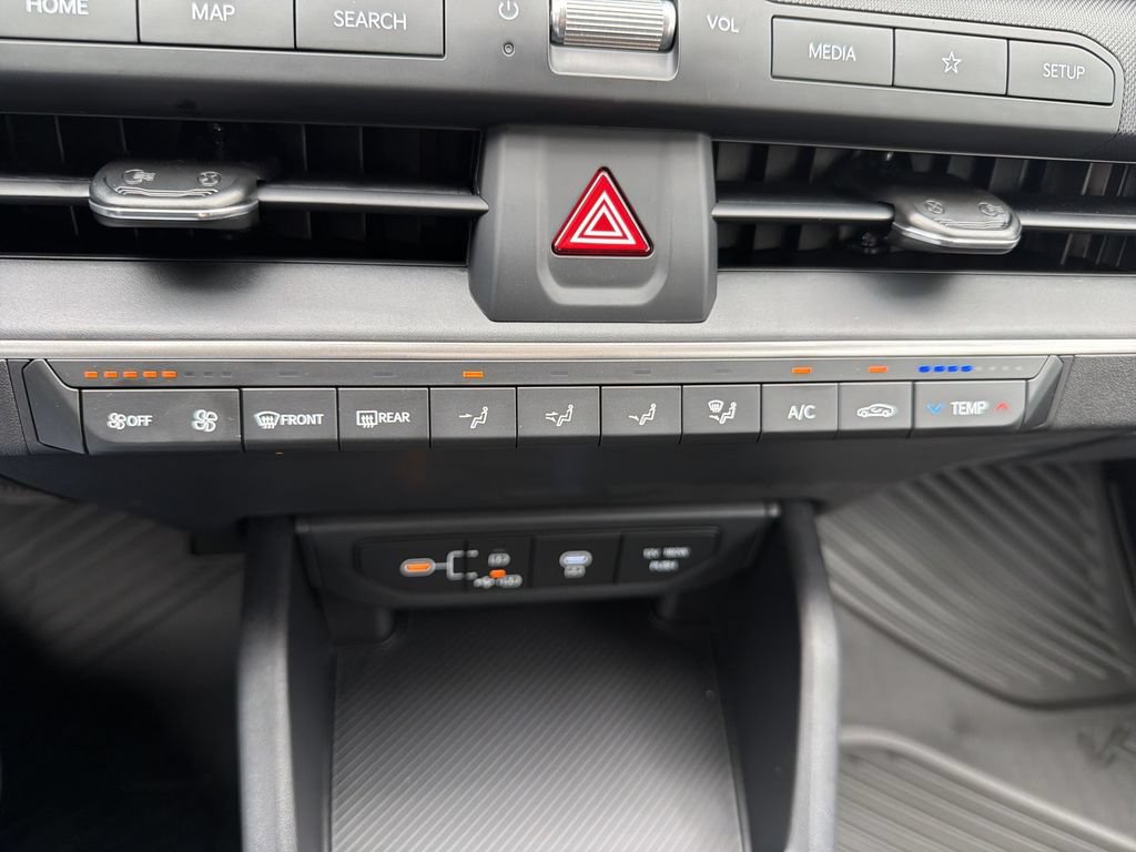 New 2026 Kia K4 FWD image 18