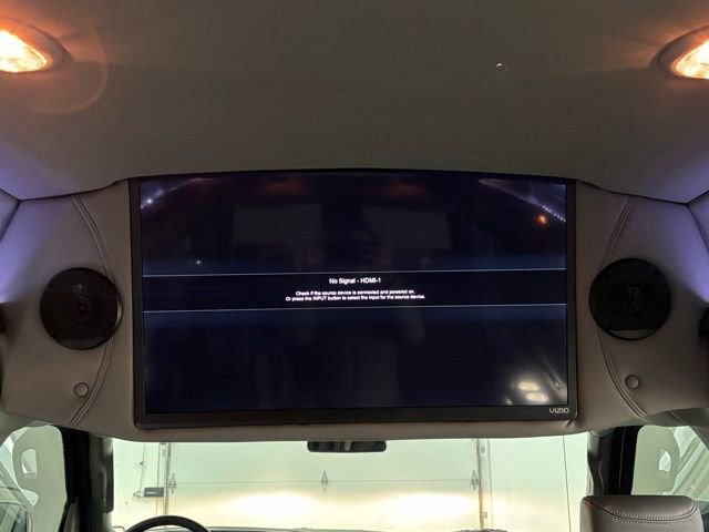 Used 2022 GMC Savana 2500 Mobility w/ Enhanced Convenience Package image 4